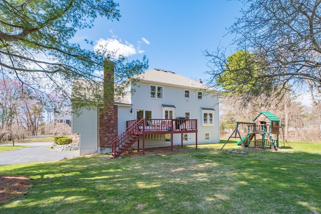 2 Shepherd Lane Medfield, MA 02052 - Photo 25 of 30