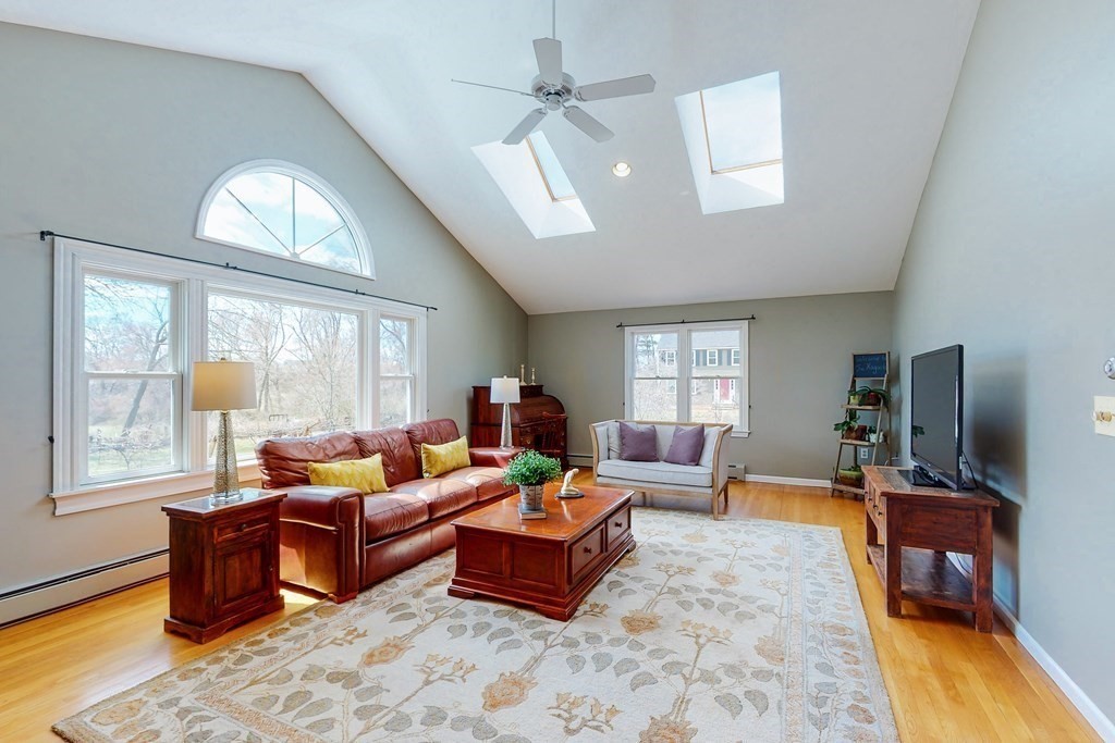 2 Shepherd Lane Medfield, MA 02052 - Photo 8 of 30