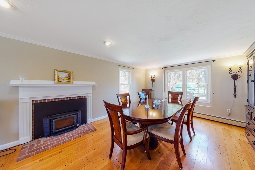 2 Shepherd Lane Medfield, MA 02052 - Photo 10 of 30