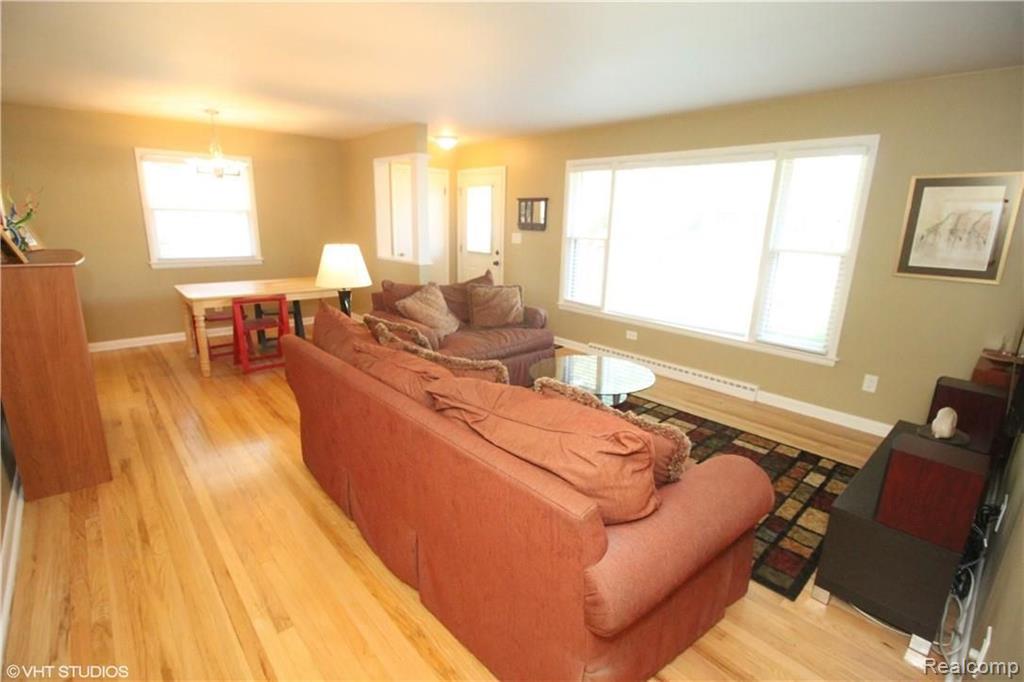 16231 Reedmere Avenue Beverly Hills, MI 48025 - Photo 5 of 24