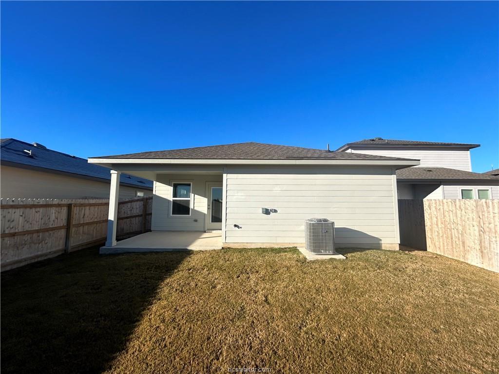 922 Kickapoo Lane College Station, TX 77845 - Photo 2 of 12