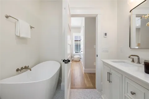 $1,650,000 | 41 School Street, Unit 2, Newport, RI 02840