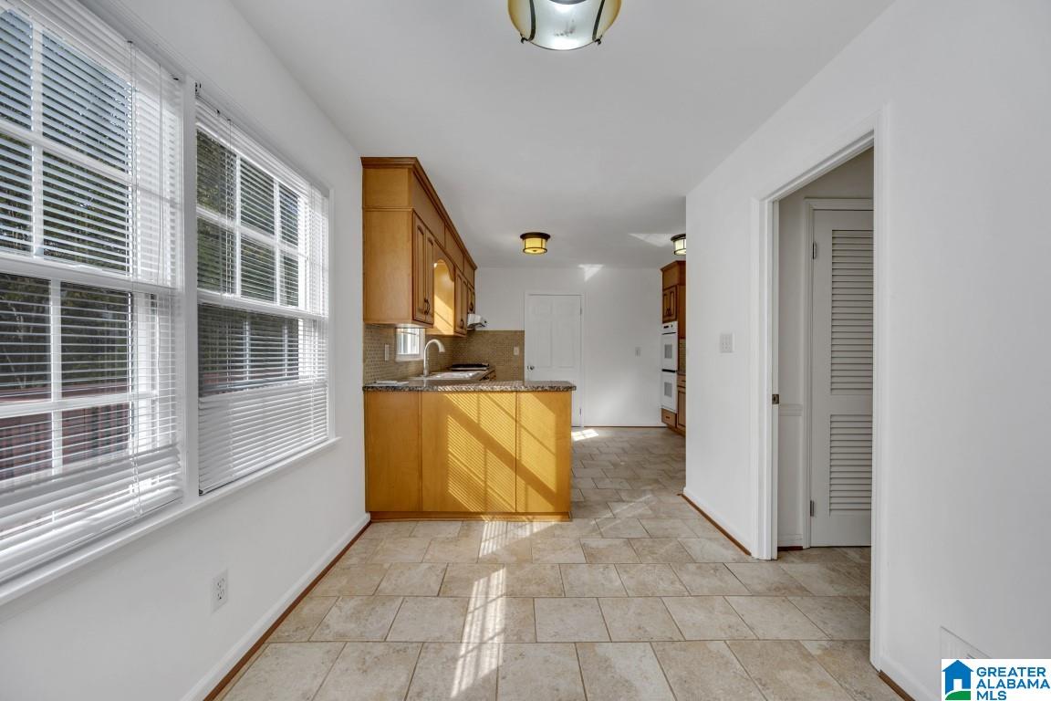 2937 Green Valley Road Birmingham, AL 35243 - Photo 10 of 34