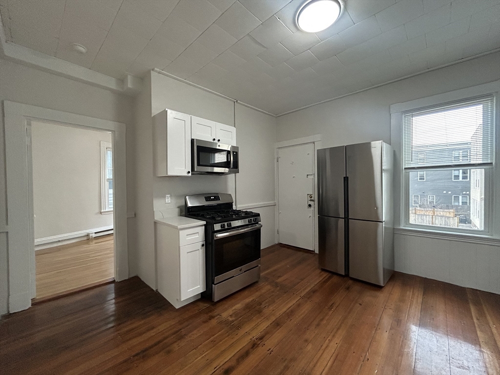 357 Prospect Street, Unit 2 Cambridge, MA 02139 - Photo 3 of 13