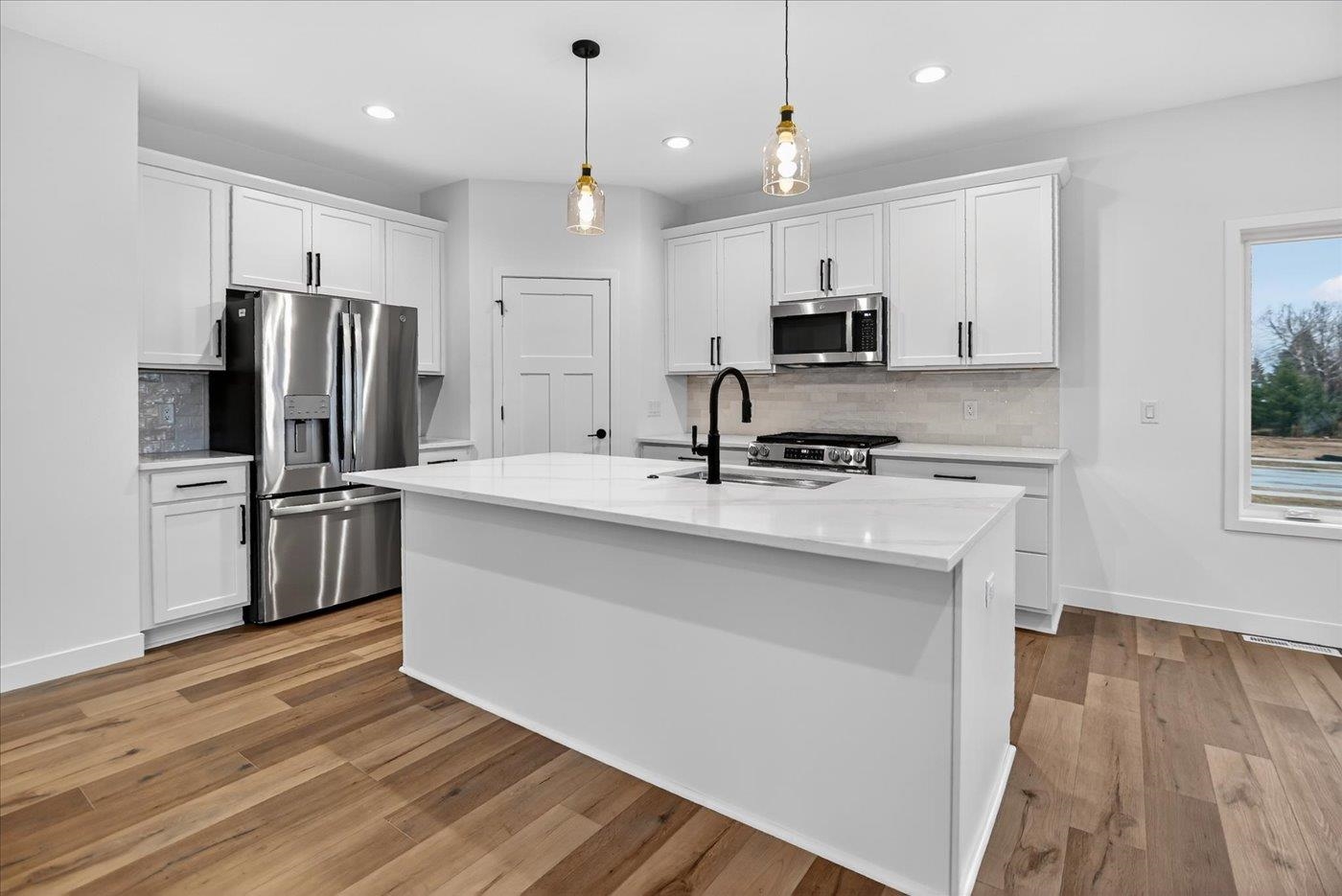 5617 Glorious Madison, WI 53718 - Photo 15 of 56