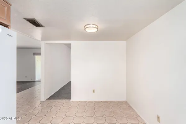 $709,000 | 11621 North 39th Street, Phoenix, AZ 85028