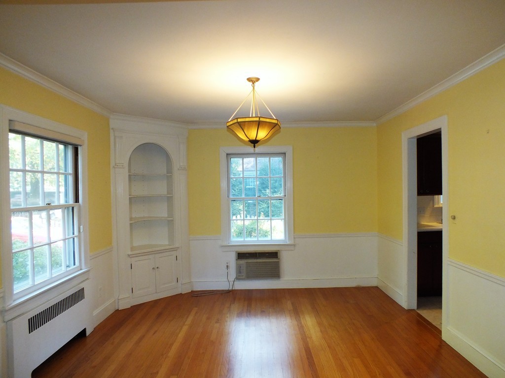 19 Forest Glen Road Longmeadow, MA 01106 - Photo 5 of 23 Gallery Image 5