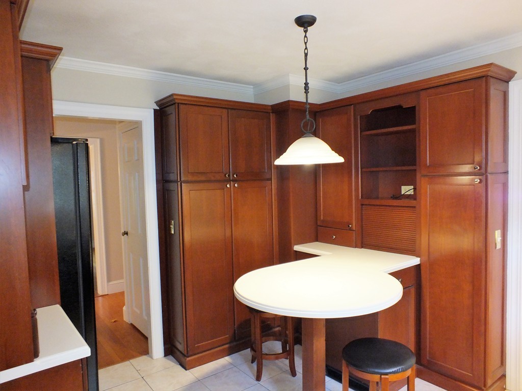 19 Forest Glen Road Longmeadow, MA 01106 - Photo 7 of 23 Gallery Image 7