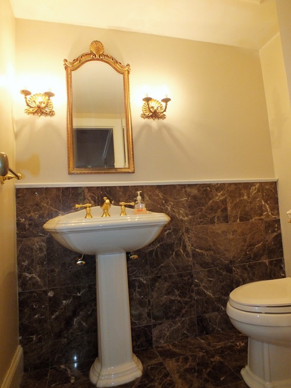 19 Forest Glen Road Longmeadow, MA 01106 - Photo 9 of 23 Gallery Image 9