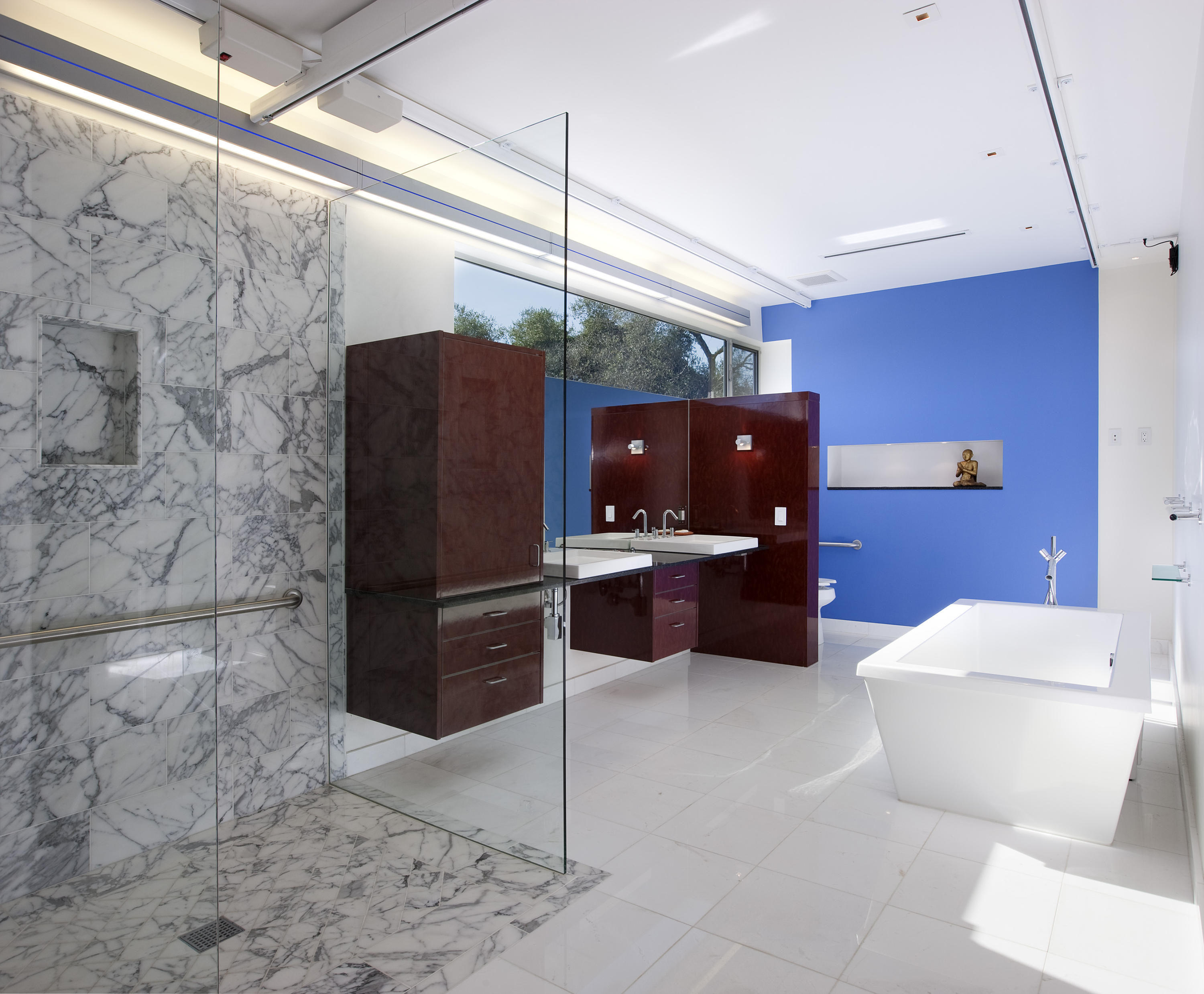 616 Hot Springs Road Santa Barbara, CA 93108 - Photo 20 of 26 a bathroom with a toilet and a shower