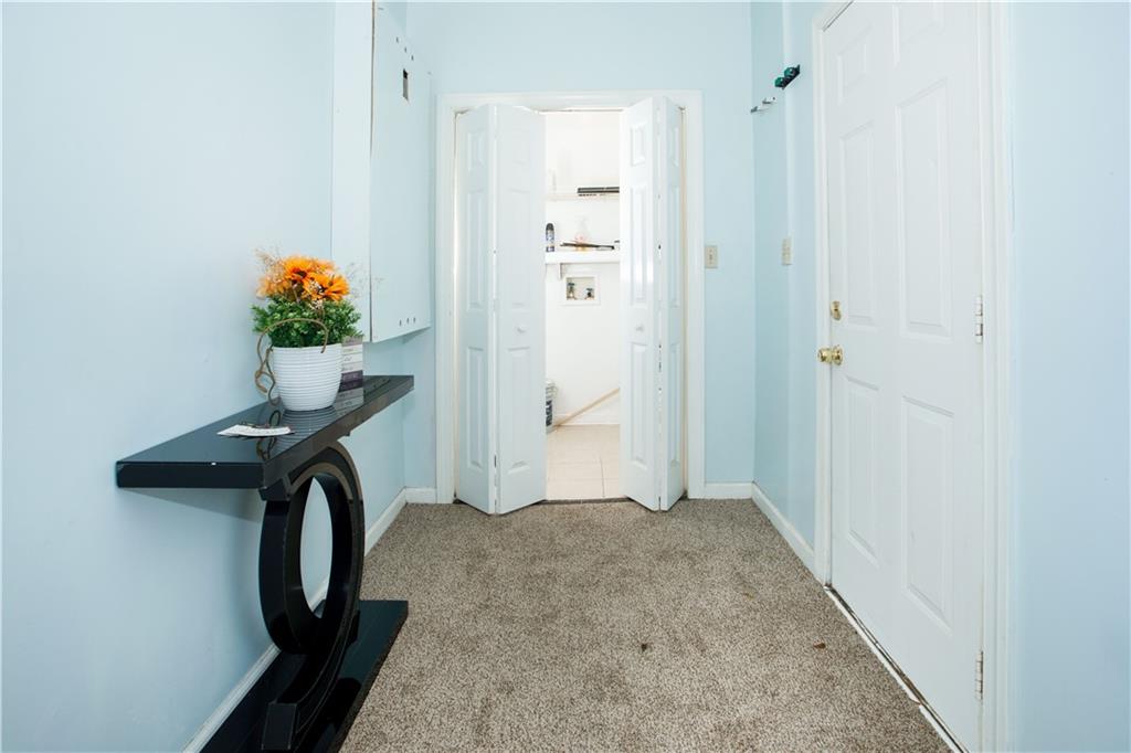 3831 Fairmont Avenue Macon, GA 31204 - Photo 23 of 29 a view of walk in closet