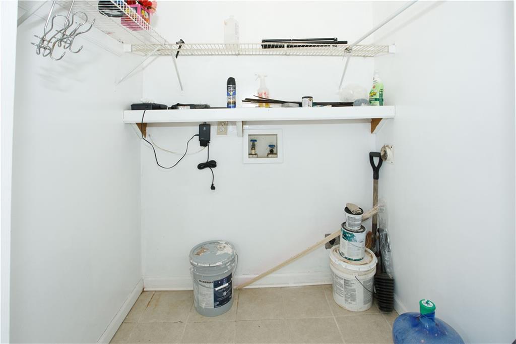 3831 Fairmont Avenue Macon, GA 31204 - Photo 24 of 29 a bathroom with a sink and toilet