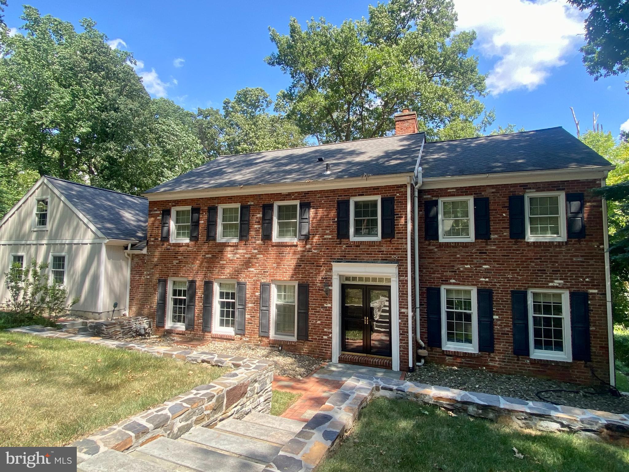 39 Highview Drive Wayne, PA 19087 - Photo 2 of 50 Welcome to 39 Highview Dr