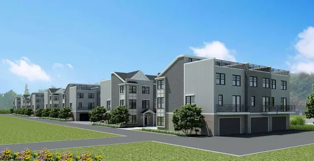 $590,000 | 2508 West Roosevelt Road, Chicago, IL 60612