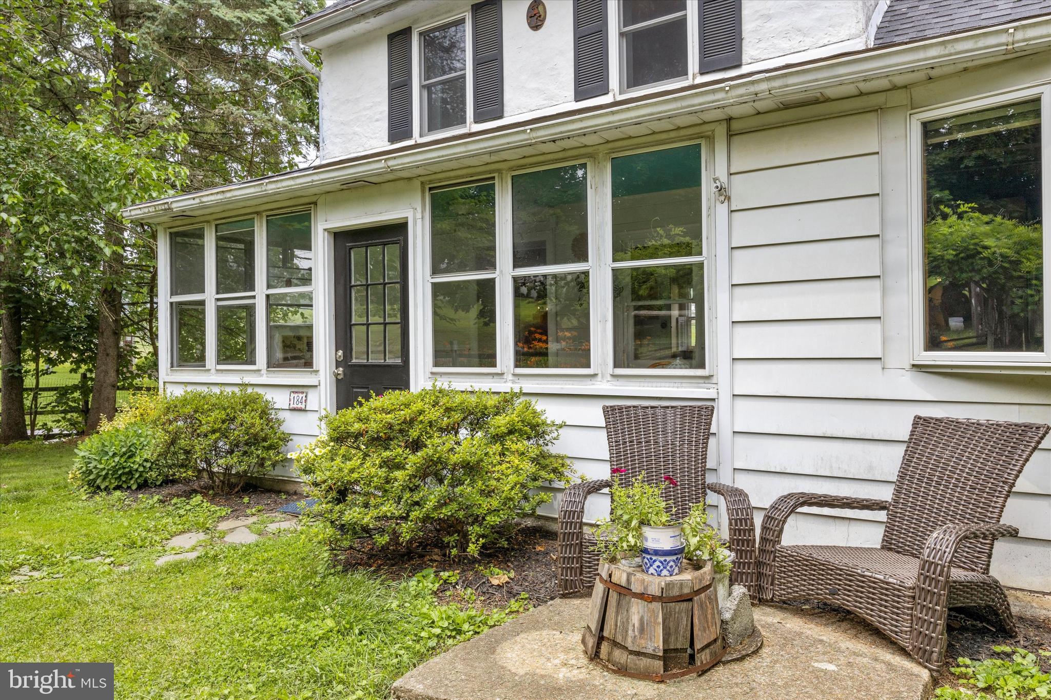184 Springton Road Glenmoore, PA 19343 - Photo 4 of 36