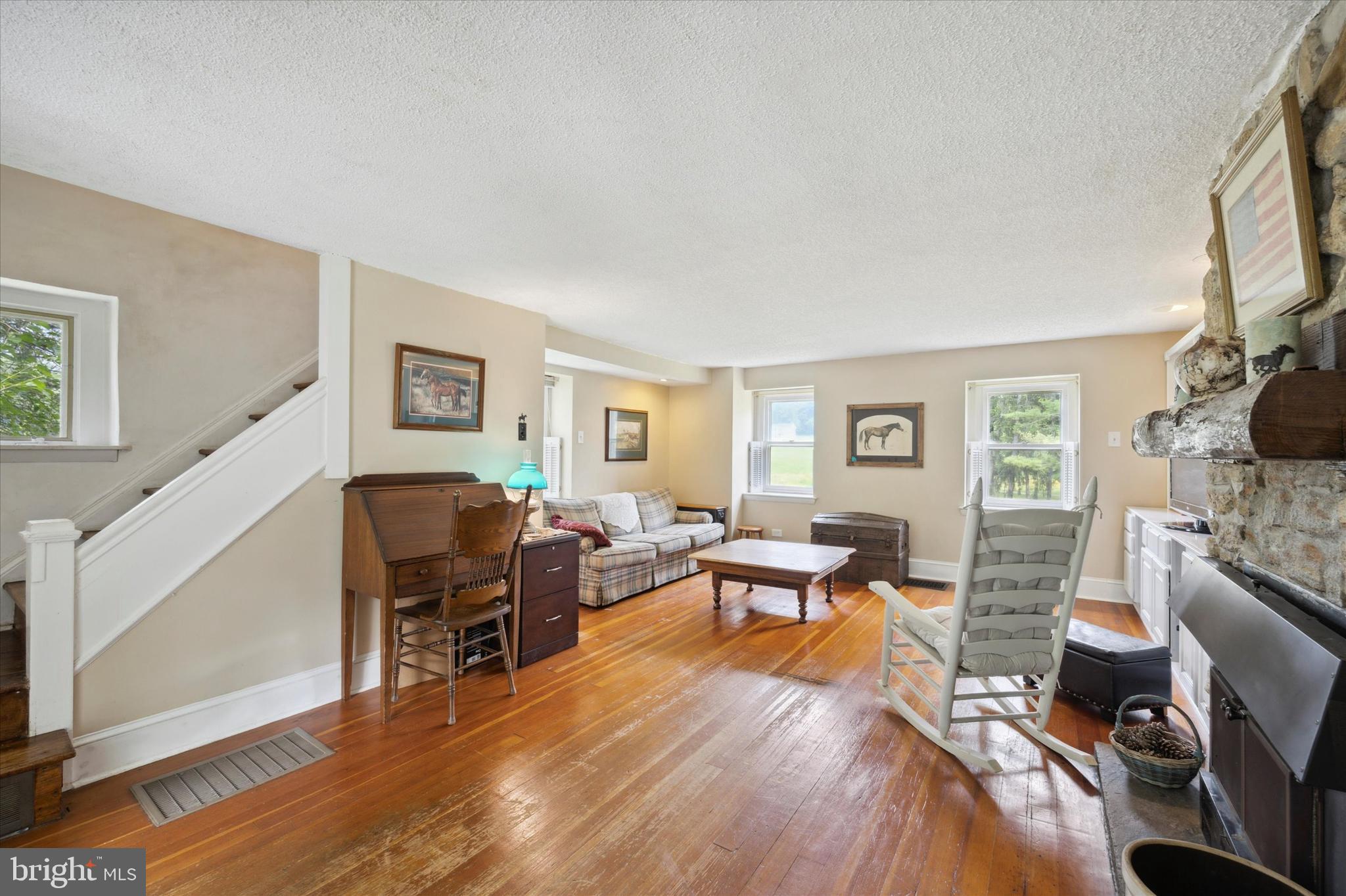 184 Springton Road Glenmoore, PA 19343 - Photo 5 of 36