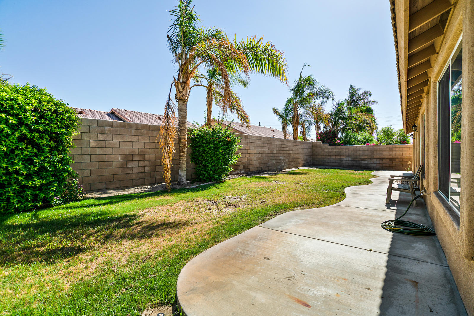 80672 Freedom Avenue Indio, CA 92201 - Photo 2 of 31 DSC02436