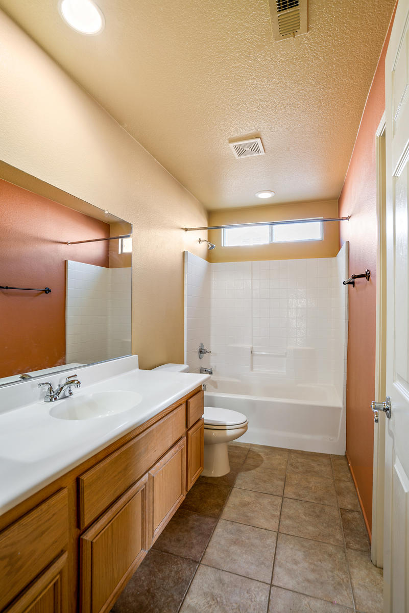 80672 Freedom Avenue Indio, CA 92201 - Photo 21 of 31 DSC02415