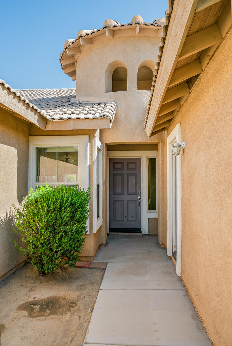 80672 Freedom Avenue Indio, CA 92201 - Photo 5 of 31 DSC02337