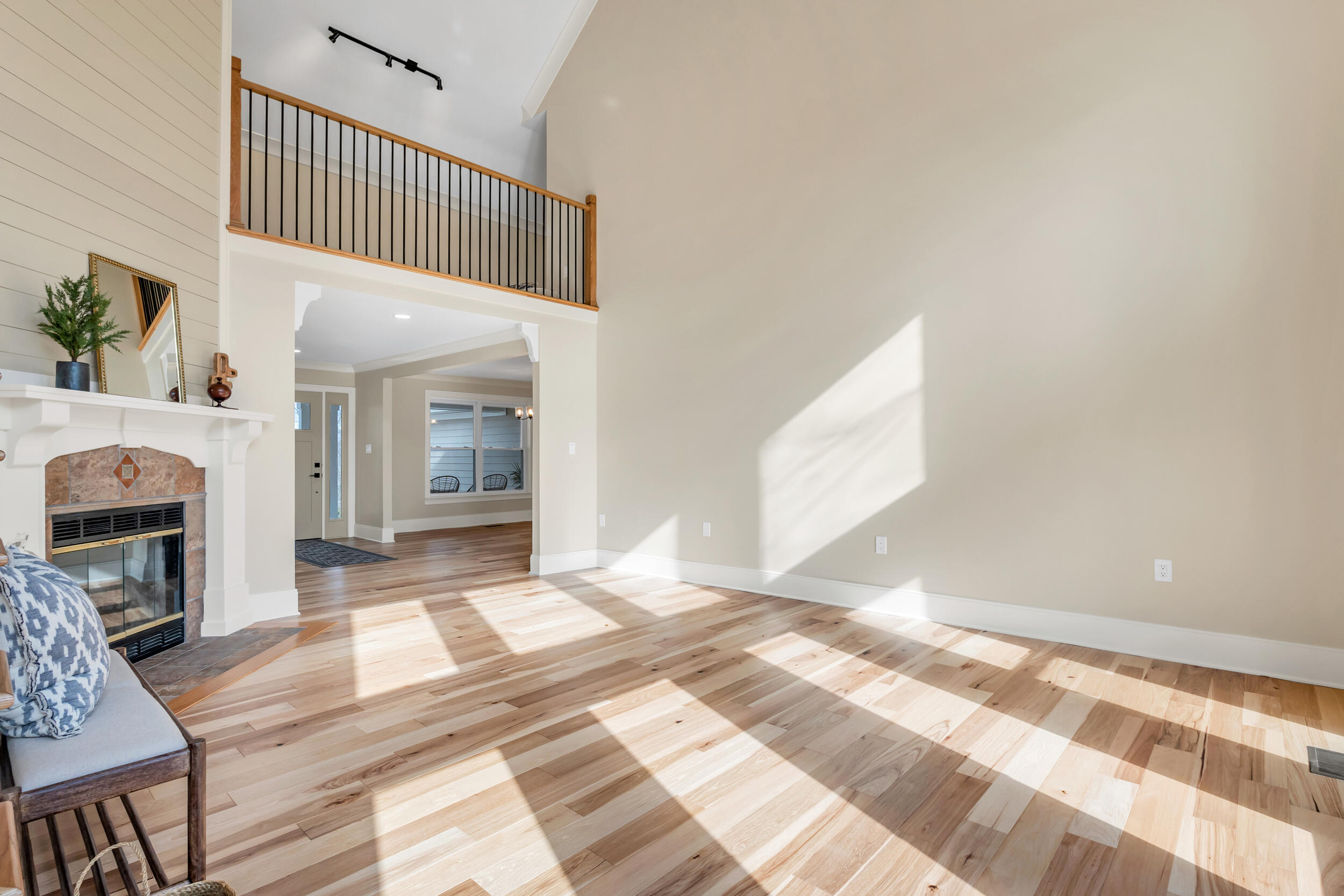 5227 Bell Ridge Drive Apison, TN 37302 - Photo 27 of 58 Living room area