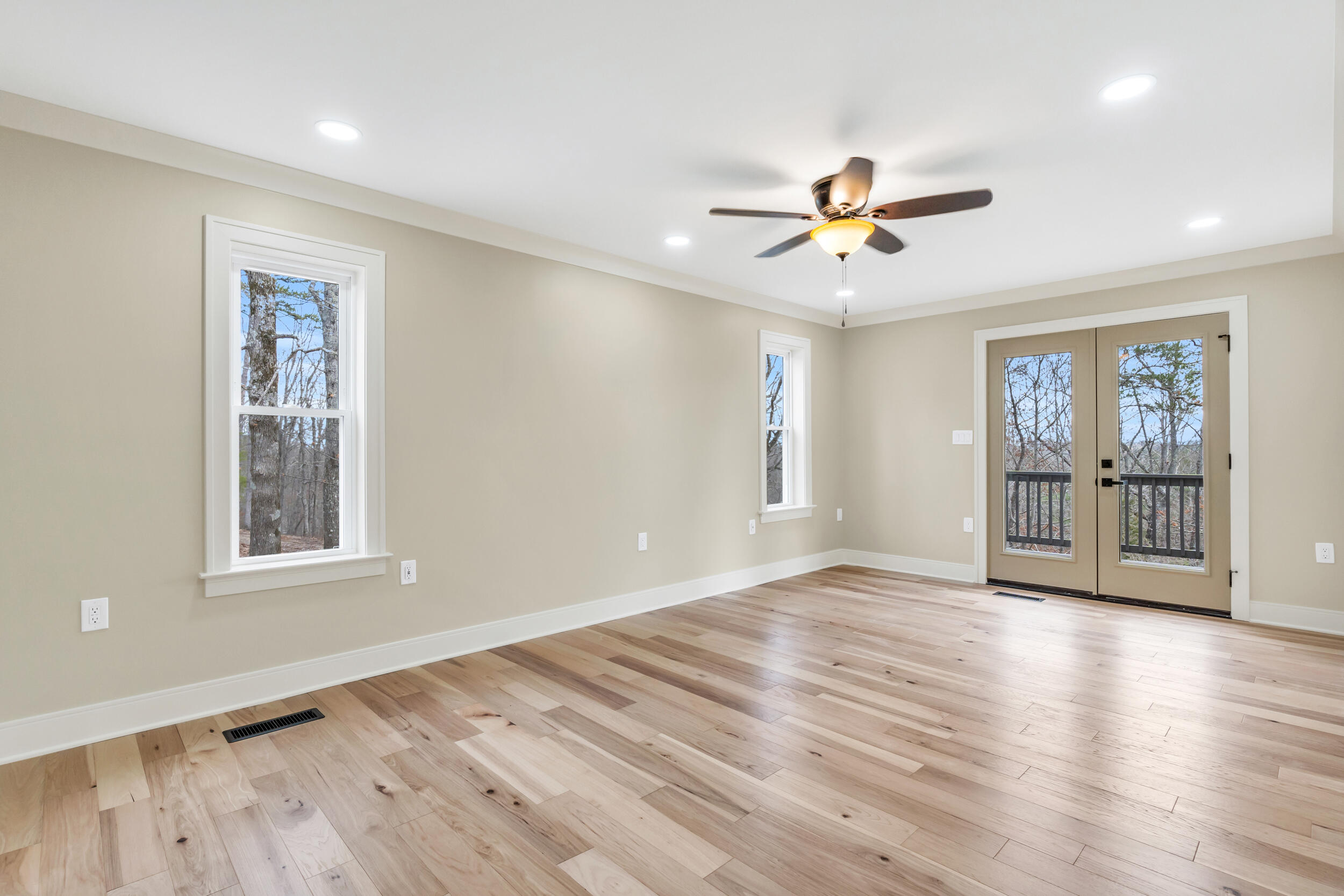 5227 Bell Ridge Drive Apison, TN 37302 - Photo 36 of 58 Main bedroom
