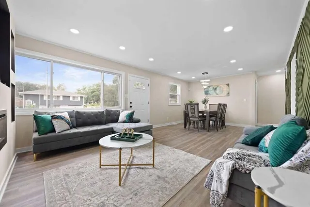 $199,000 | 2307 Jennings Street, Gary, IN 46404