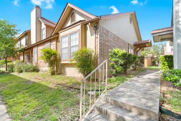 $135,000 | 7880 Micron Drive, Unit 3306, San Antonio, TX 78251