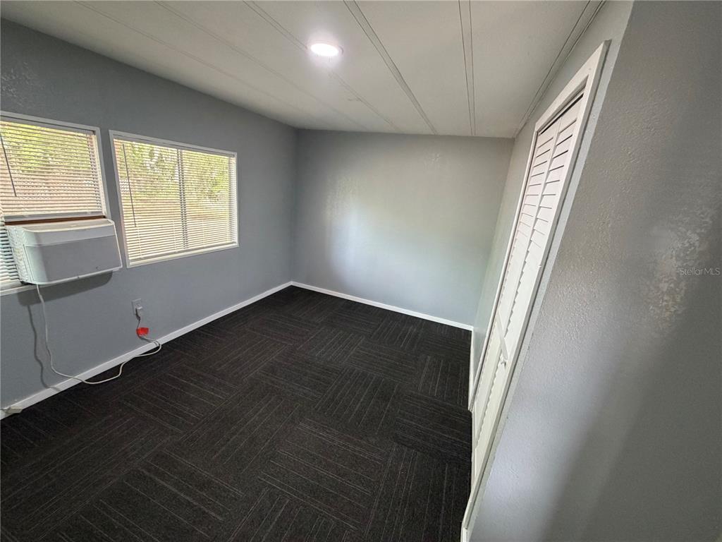 4605 Northeast 167th Place Citra, FL 32113 - Photo 12 of 15