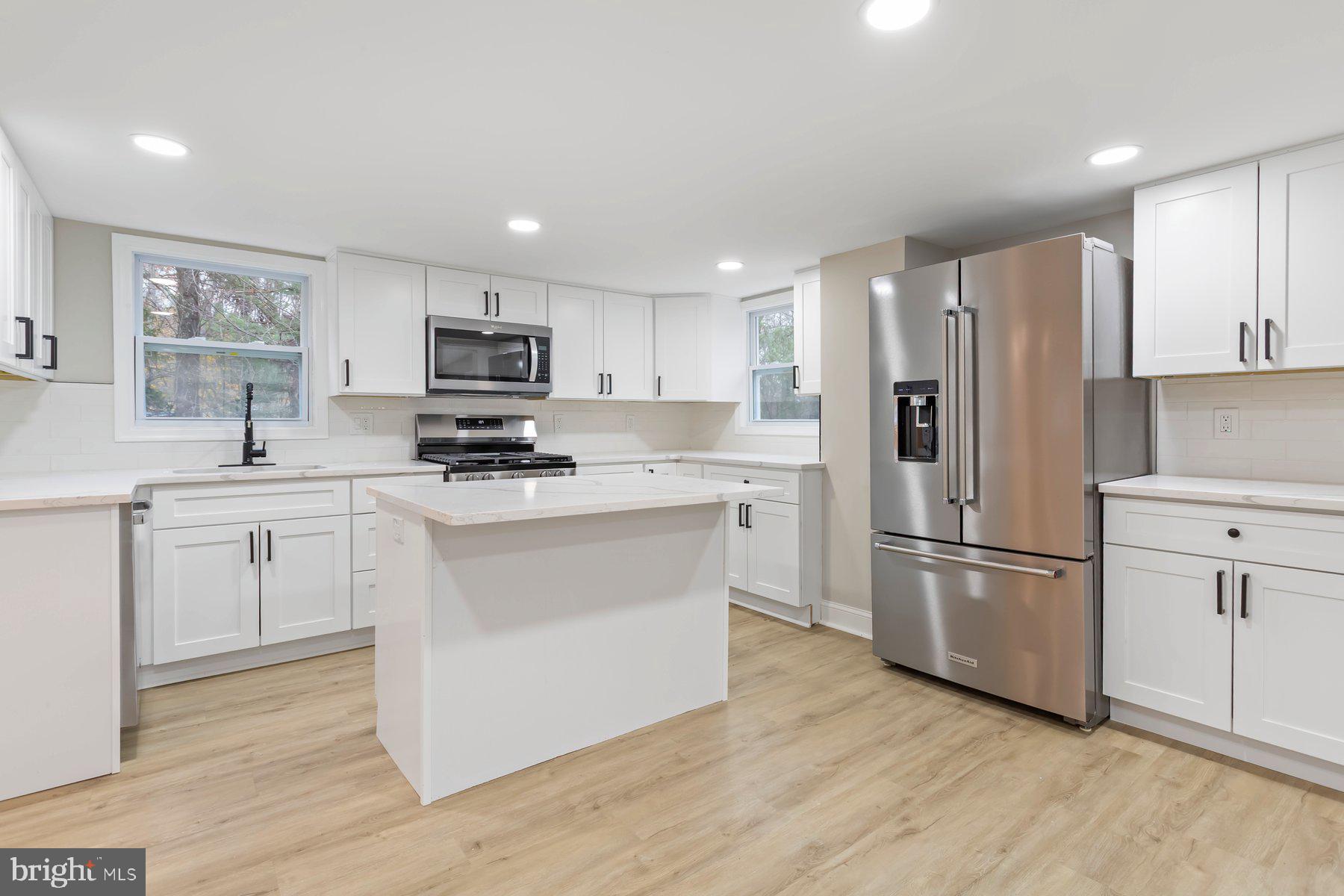 4810 Old Swimming Pool Road Frederick, MD 21703 - Photo 14 of 40 Kitchen