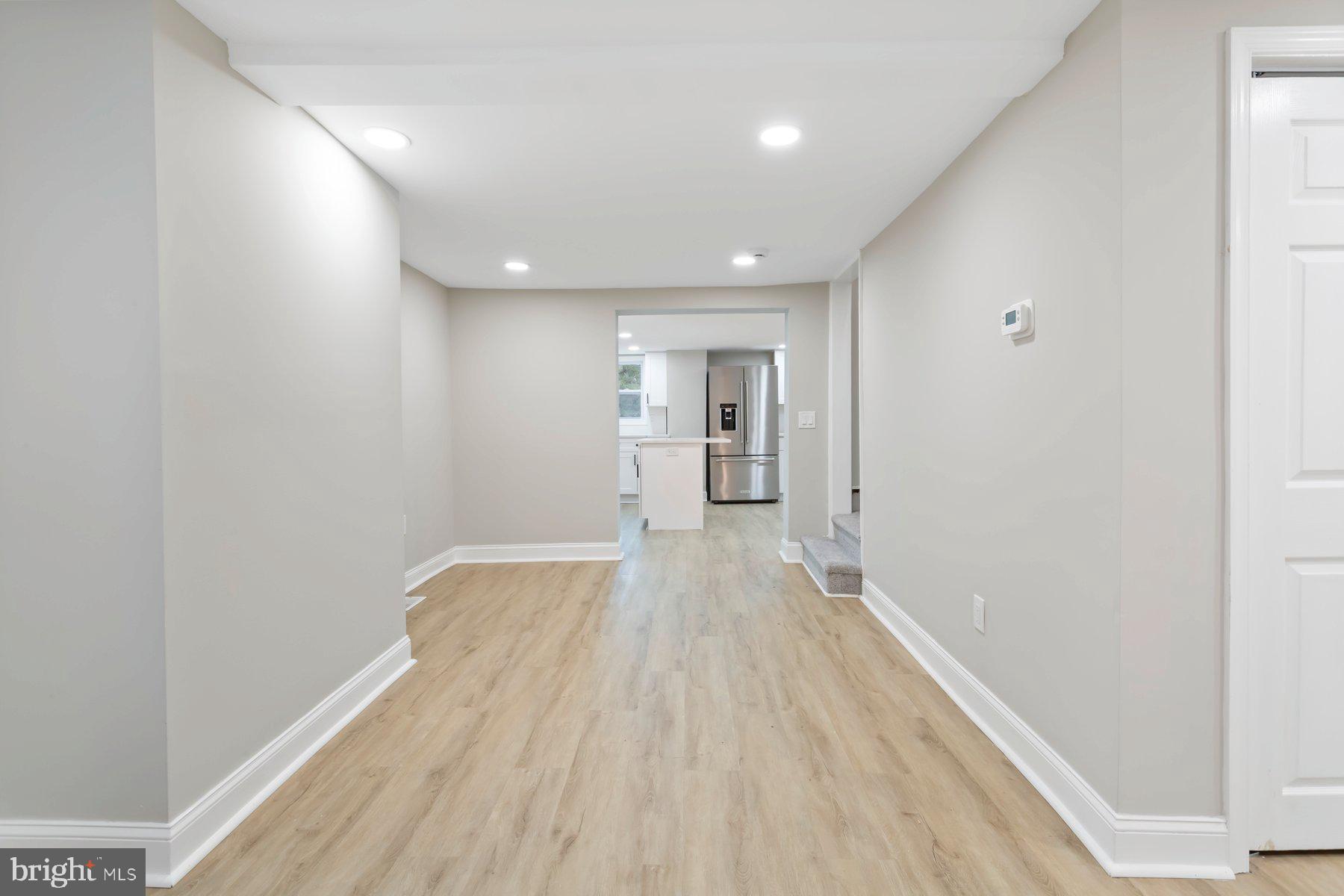 4810 Old Swimming Pool Road Frederick, MD 21703 - Photo 8 of 40 Living Room