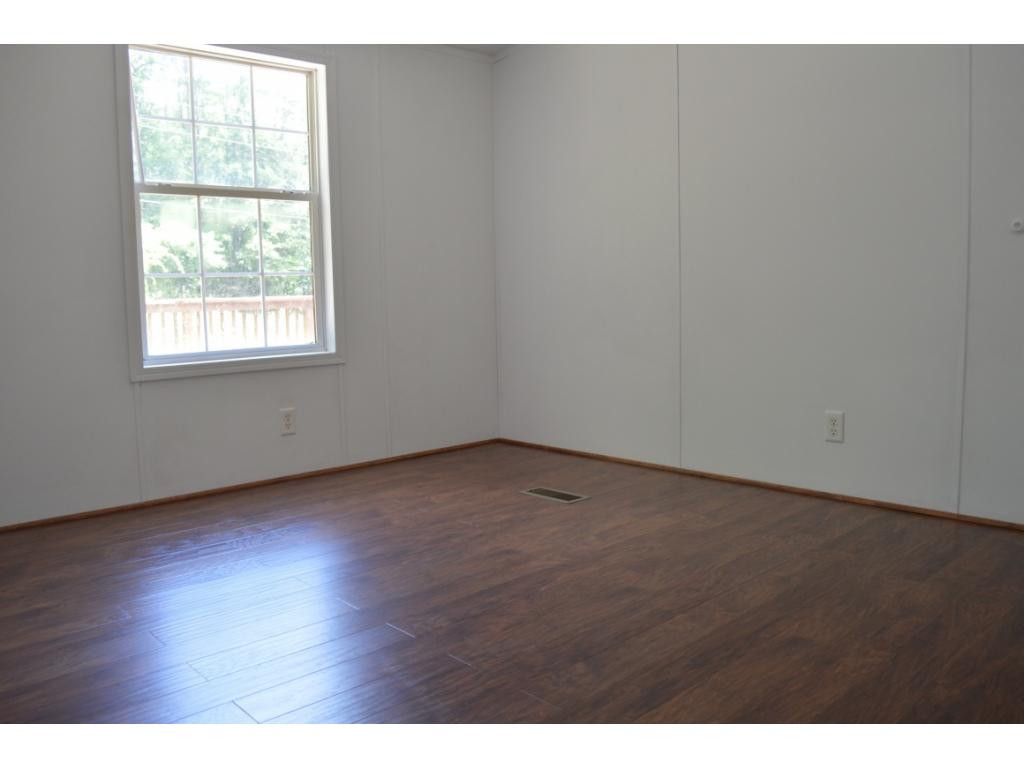 361 Dog Walk Road Greeneville, TN 37745 - Photo 18 of 21 Second Bedroom