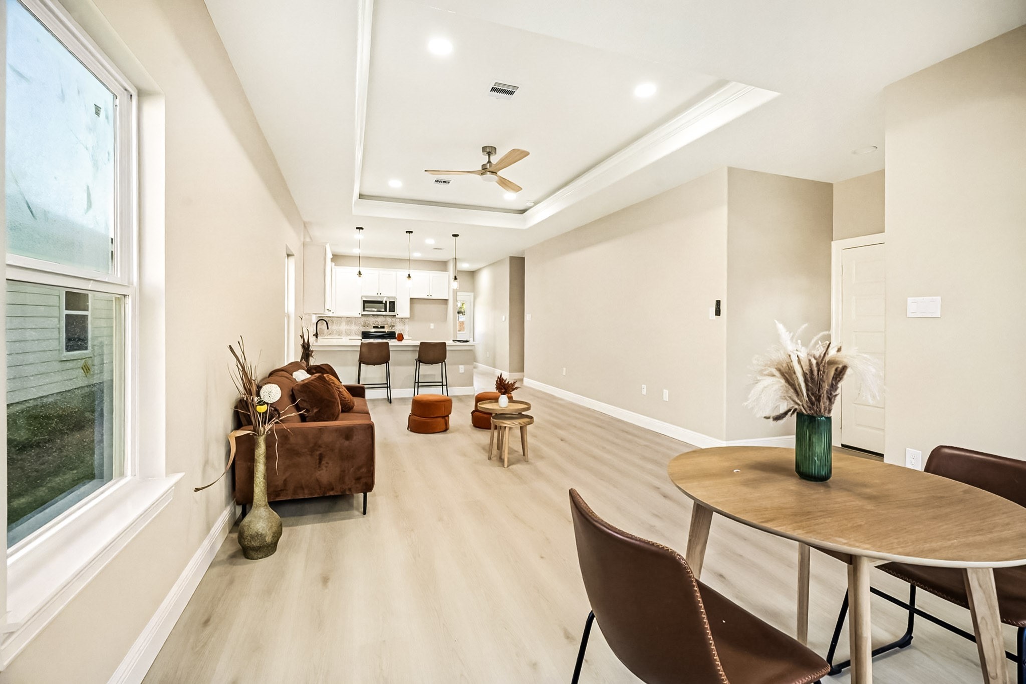 2008 Bellview Street La Marque, TX 77568 - Photo 7 of 17 a living room with furniture
