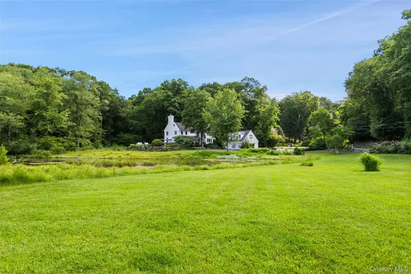 $1,995,000 | 355 Pine Brook Road, Bedford, NY 10506
