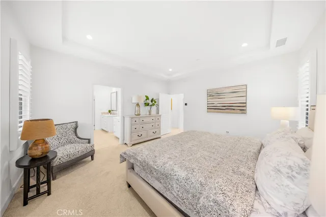 $8,000 | 61 Belfast, Irvine, CA 92620