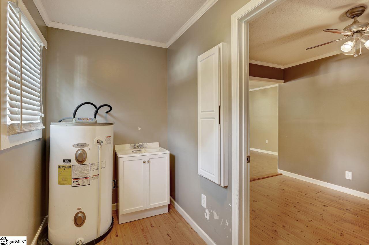 4925 Torrington Road Laurens, SC 29360 - Photo 11 of 33