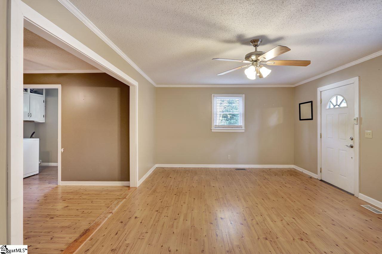 4925 Torrington Road Laurens, SC 29360 - Photo 7 of 33