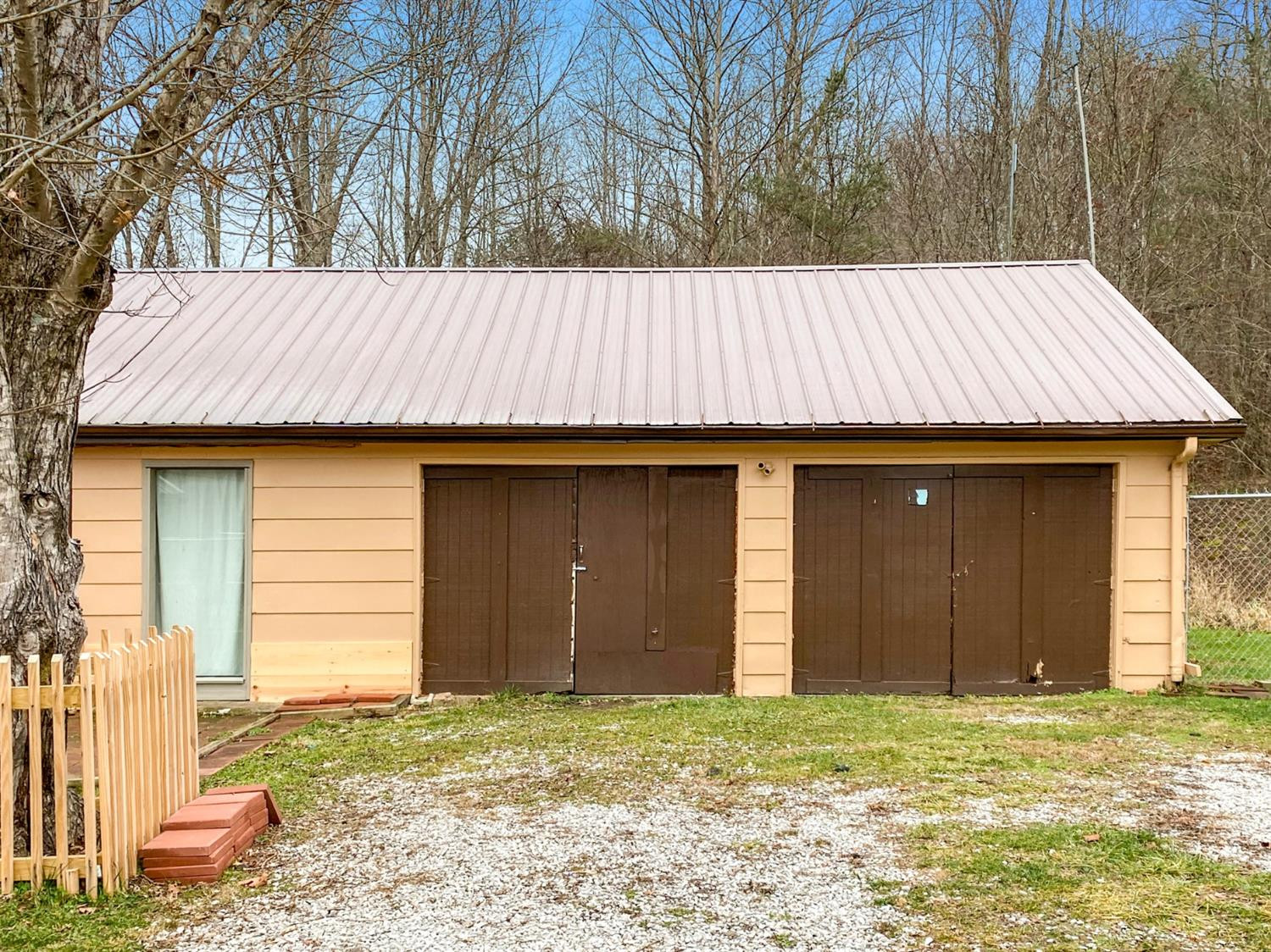 3384 Black Lick Road McKee, KY 40447 - Photo 2 of 13 Photo 2