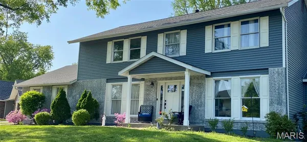 $425,000 | 34 Melanie Court, St. Charles, MO 63304