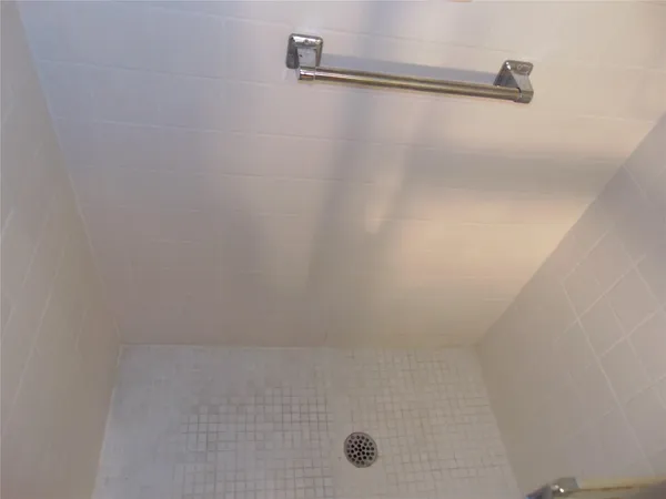 $119,900 | 9788 Marina Boulevard, Unit 313, Boca Raton, FL 33428