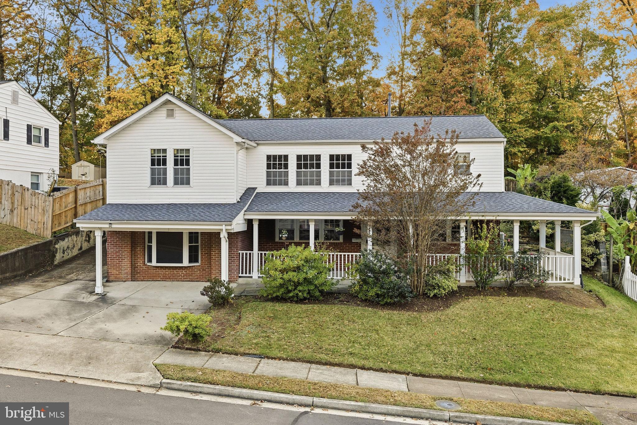 14504 Fullerton Road Woodbridge, VA 22193 - Photo 1 of 49 Gallery Image 1