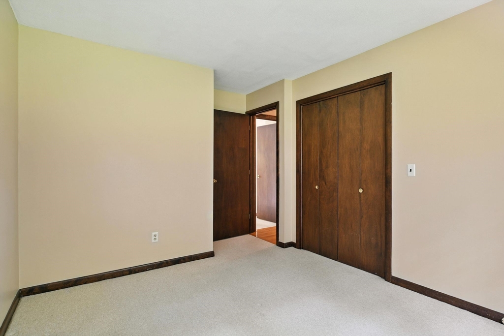 622 East Mountain Road Westfield, MA 01085 - Photo 29 of 39 Gallery Image 29