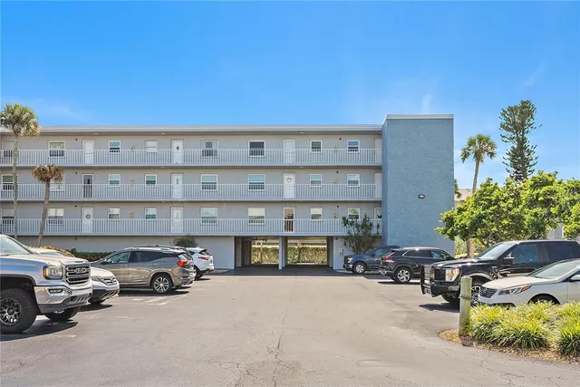 $399,000 | 719 Pinellas Bayway South, Unit 311, Tierra Verde, FL 33715
