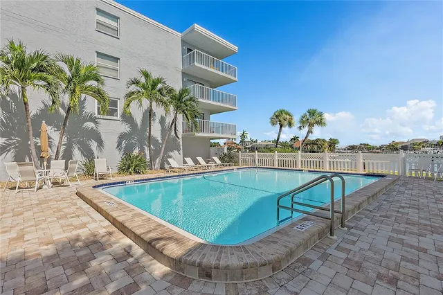 $399,000 | 719 Pinellas Bayway South, Unit 311, Tierra Verde, FL 33715