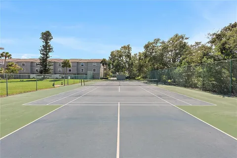 a view of a tennis court