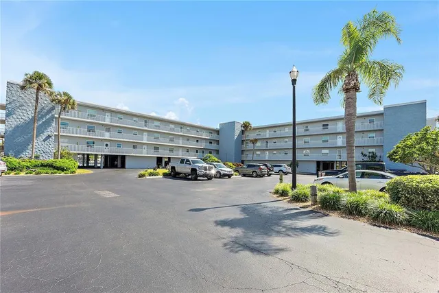 $399,000 | 719 Pinellas Bayway South, Unit 311, Tierra Verde, FL 33715