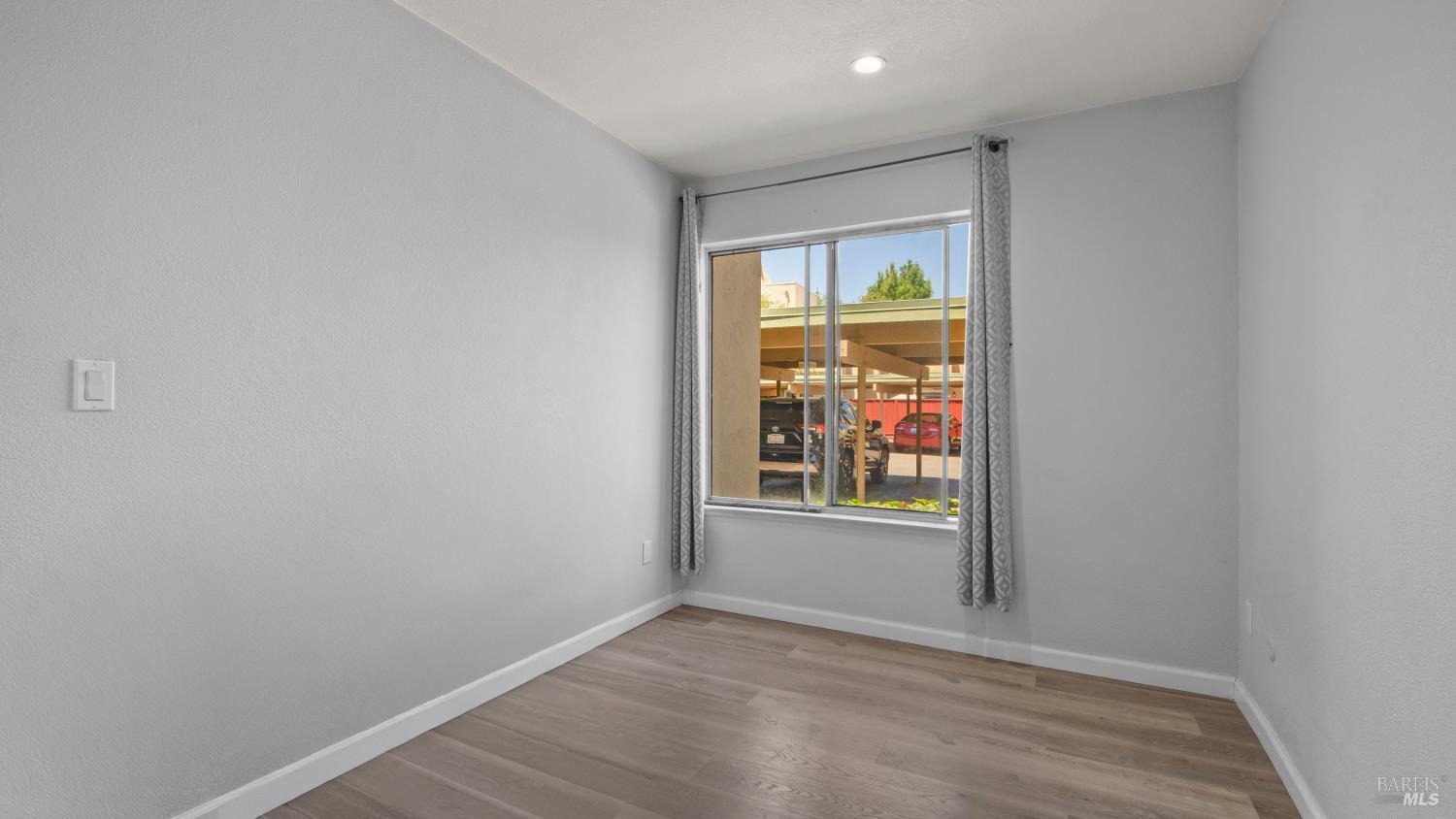 3092 Yulupa Avenue Santa Rosa, CA 95405 - Photo 20 of 33