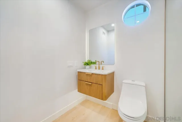 $1,999,000 | 1736 Blackbird Circle, Carlsbad, CA 92011