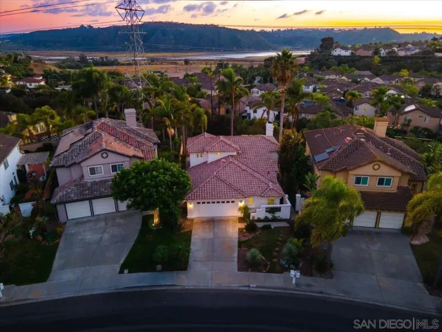 $1,999,000 | 1736 Blackbird Circle, Carlsbad, CA 92011