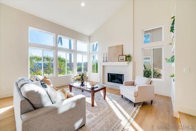 $1,999,000 | 1736 Blackbird Circle, Carlsbad, CA 92011