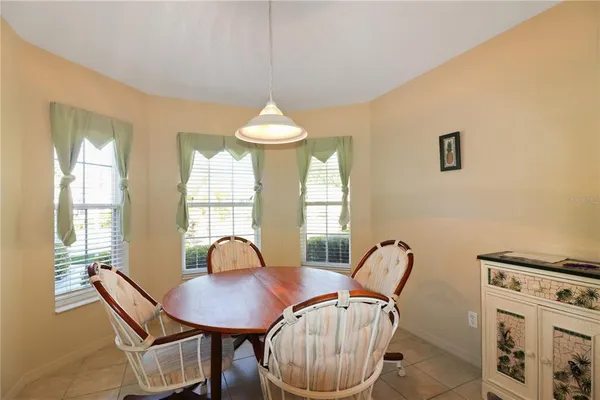 $2,000 | 20846 Queen Alexandra Drive, Leesburg, FL 34748